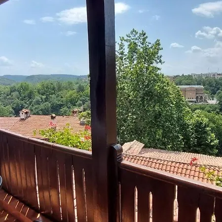 Apartment Paradise *